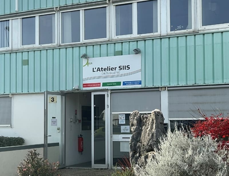 locaux de l'Atelier Siis à Seyssinet, bassin grenoblois, Isère