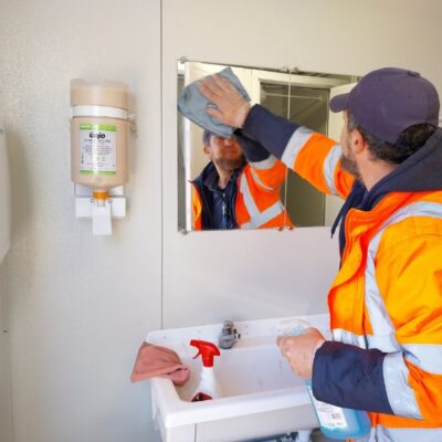 Prestataire de services, l'Atelier SSIS entretien les locaux professionnels
